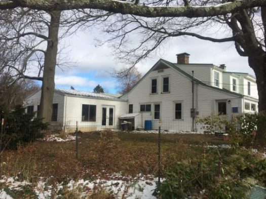 bronsons-house-with-the-hearth